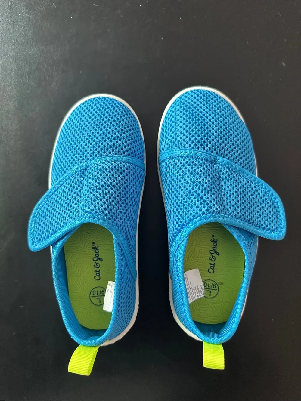 Kids water shoes